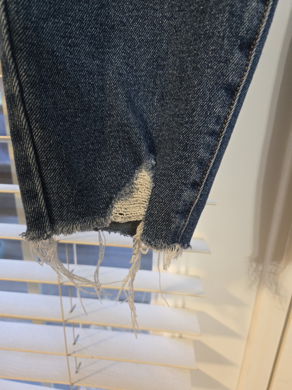 Maurices High Rise Distressed Boyfriend Jeans in Medium Blue Wash Sz 14 - Picture 3 of 7
